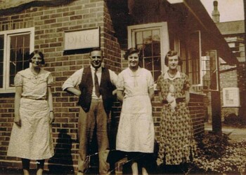 WB Hearne and Office Girls, c.1930's